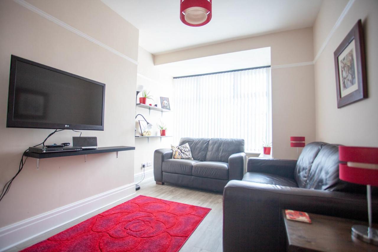 Quiet Residence Close To M6 Preston Samlesbury Exterior photo